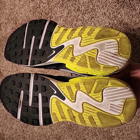 Nike Air MAX - Picture 2 of 7